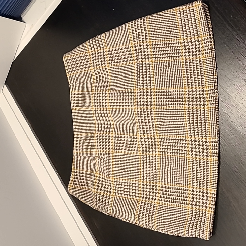 Womens wools mini skirt